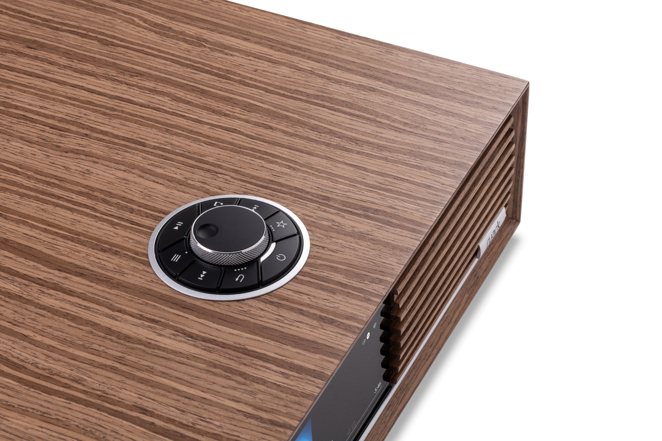 Ruark R710