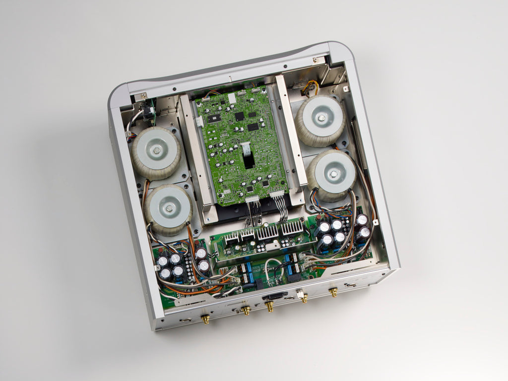 ESOTERIC K-01XD SE Super Audio CD/CD Player