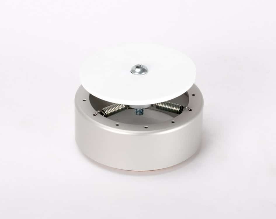 Solid Tech Base of Silence Isolationsbase