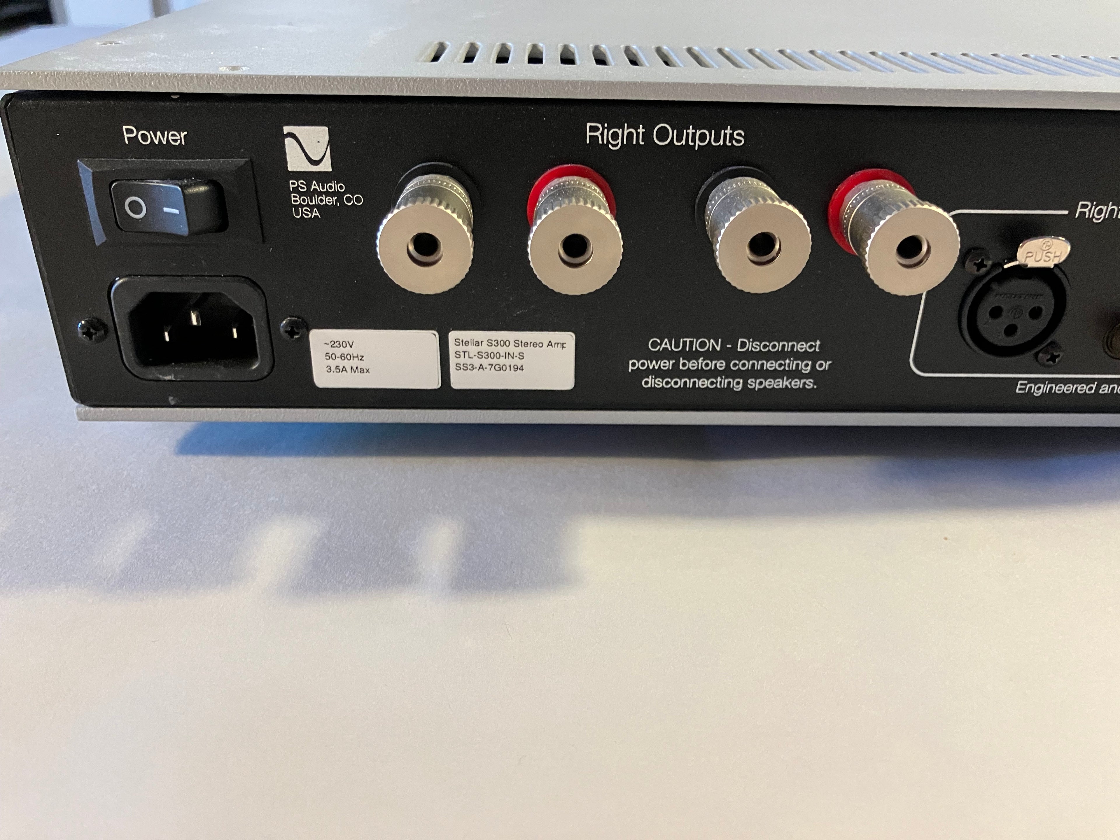 PS Audio Stellar S300 Effektforstærker - BRUGT