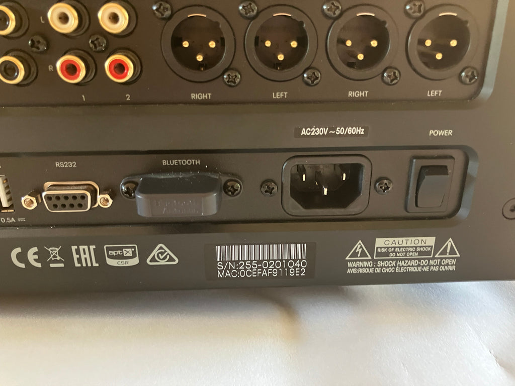 Rotel Michi P5 Forforstærker/DAC m/riaa - BRUGTSALG