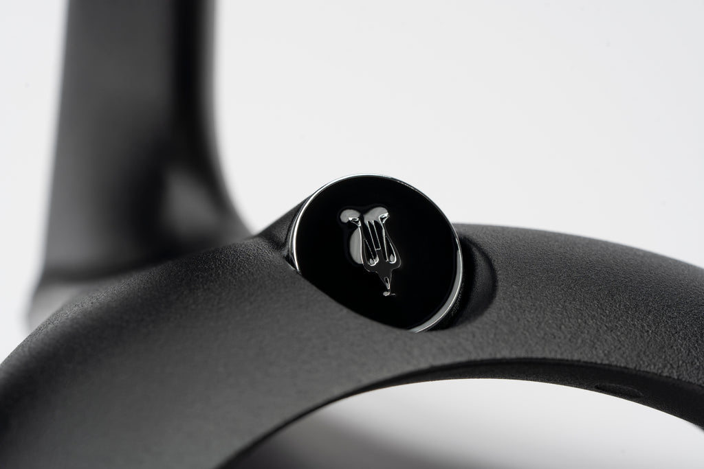 Meze Manta Headphone Stand Black