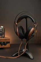 Meze Manta Headphone Stand Black