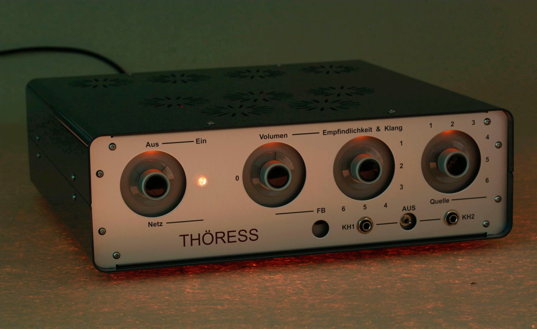 THÖRESS Dual Function Amplifier "DFAmp" Forforstærker